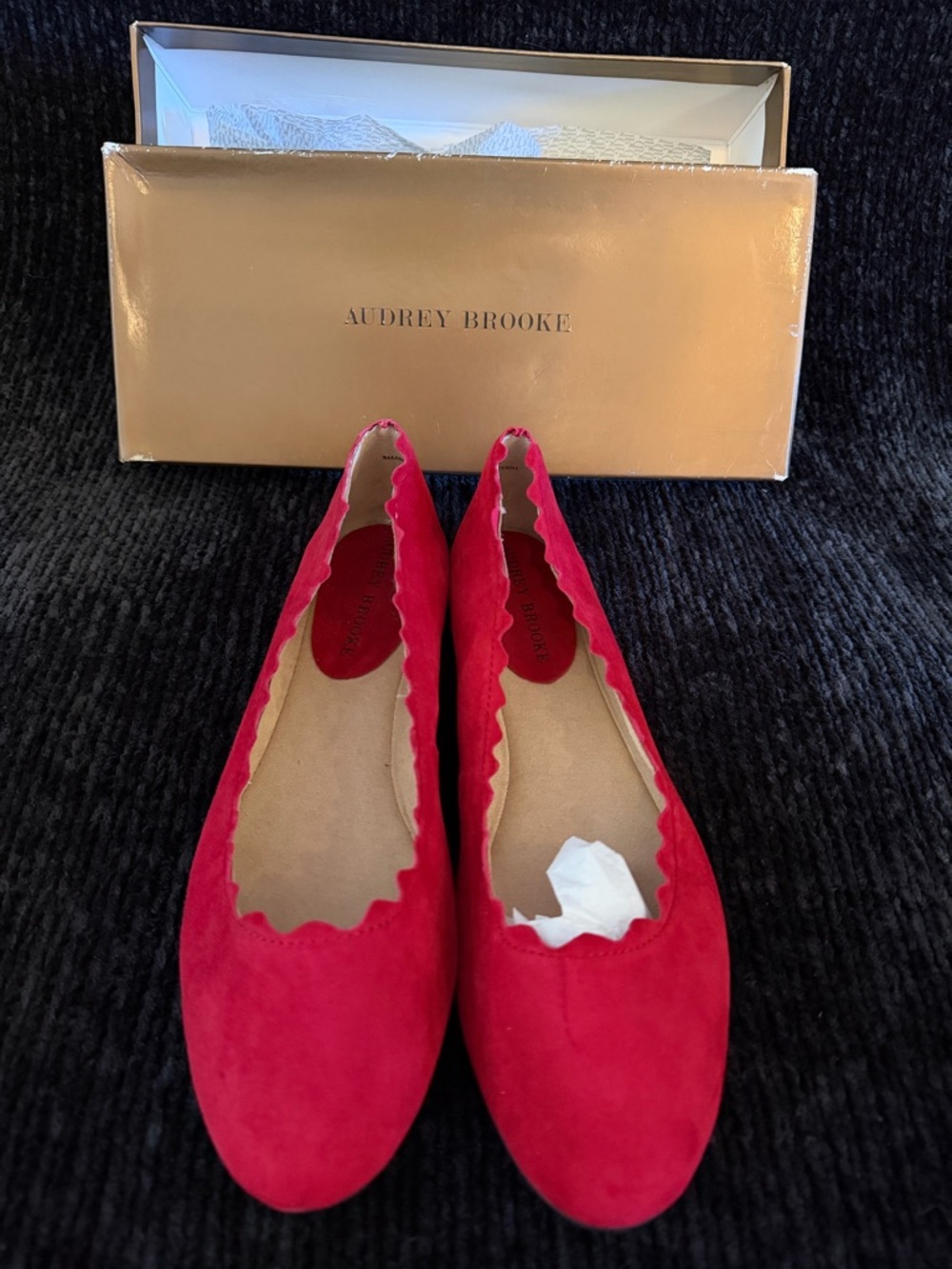 Audrey Brooke Scarlet Scalloped Suede Flats